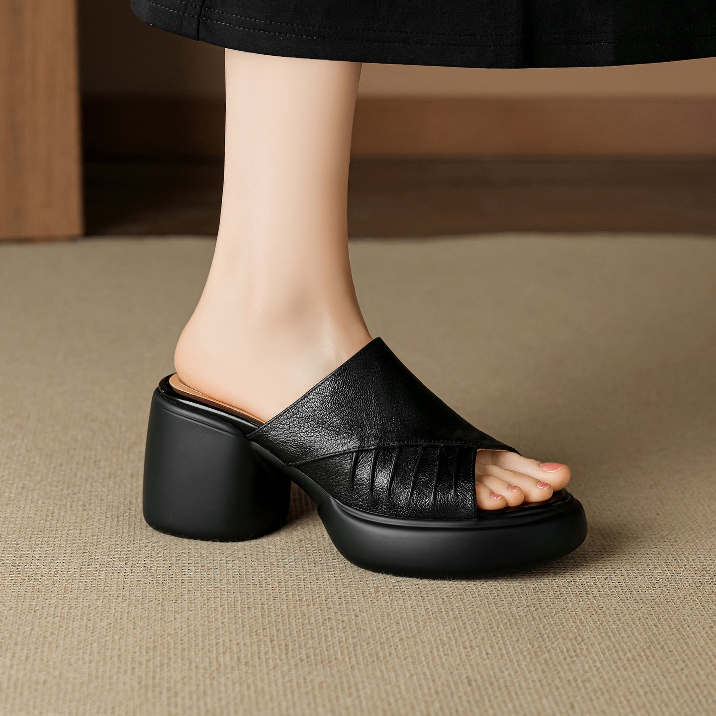 Women's Ruched Block Heel Slides | Open-Toe Lambskin Leather Mules